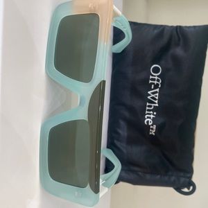 Brand new unisex Off-White sunglasses with box and certificate